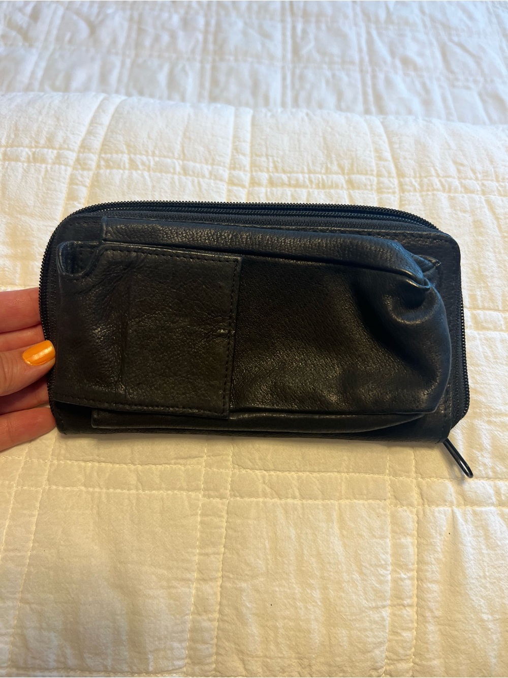 Women's Black Leather Zip Wallet with Front Pocket for Cell Phone and clip
